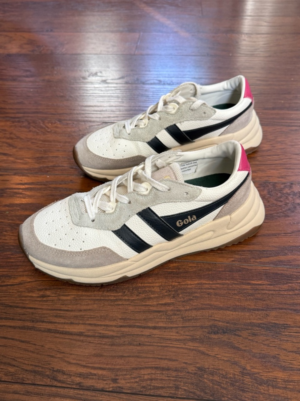 Gola Saturn Banded Runner Sneakers in White, Black & Pink Accent Like New